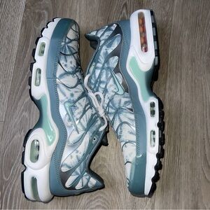 Nike Air Max Plus TN Palm Trees Green